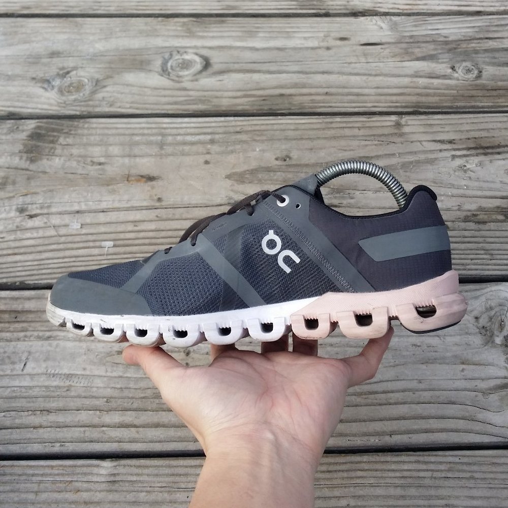 Women OnCloud On Cloud Cloudflow Running Shoes Sneakers - Picture 4 of 8